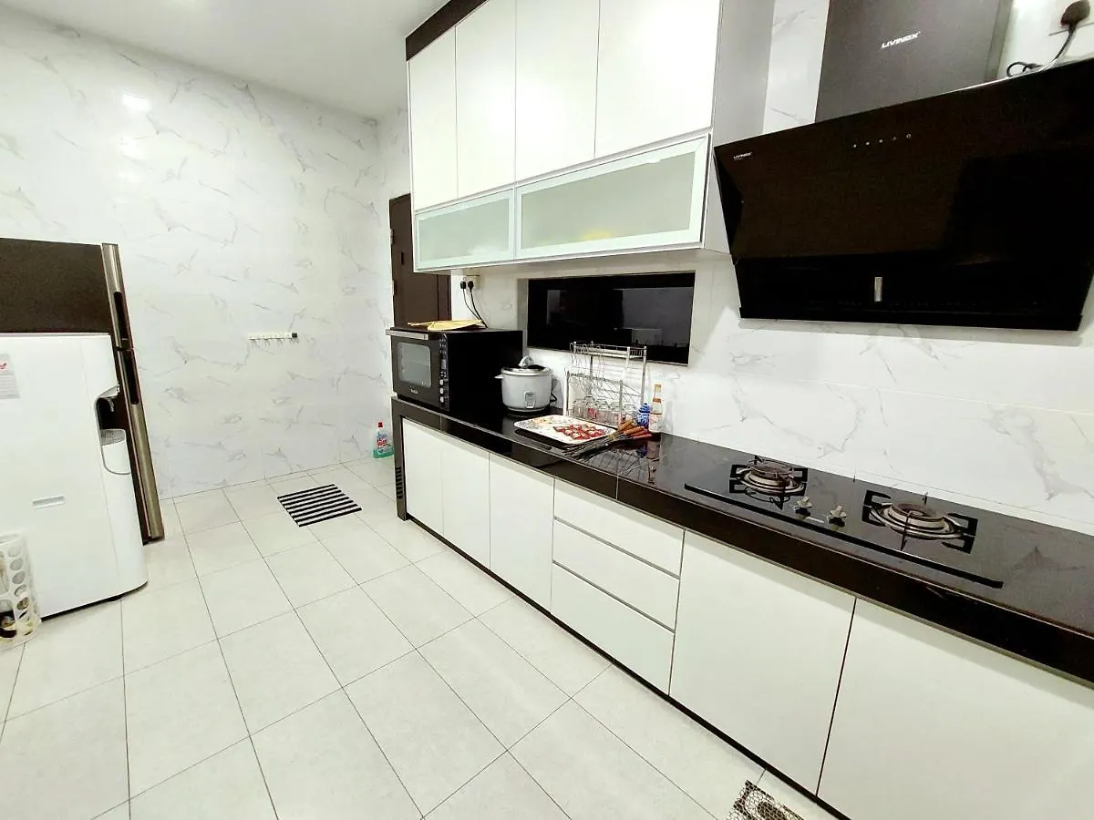 Good2Stay Villa 15-20Pax I 4R4B 1Ktv I Swimming Pool I Bbq I Gaming I 10 Parking I Wifi6 Malacca Malaysia